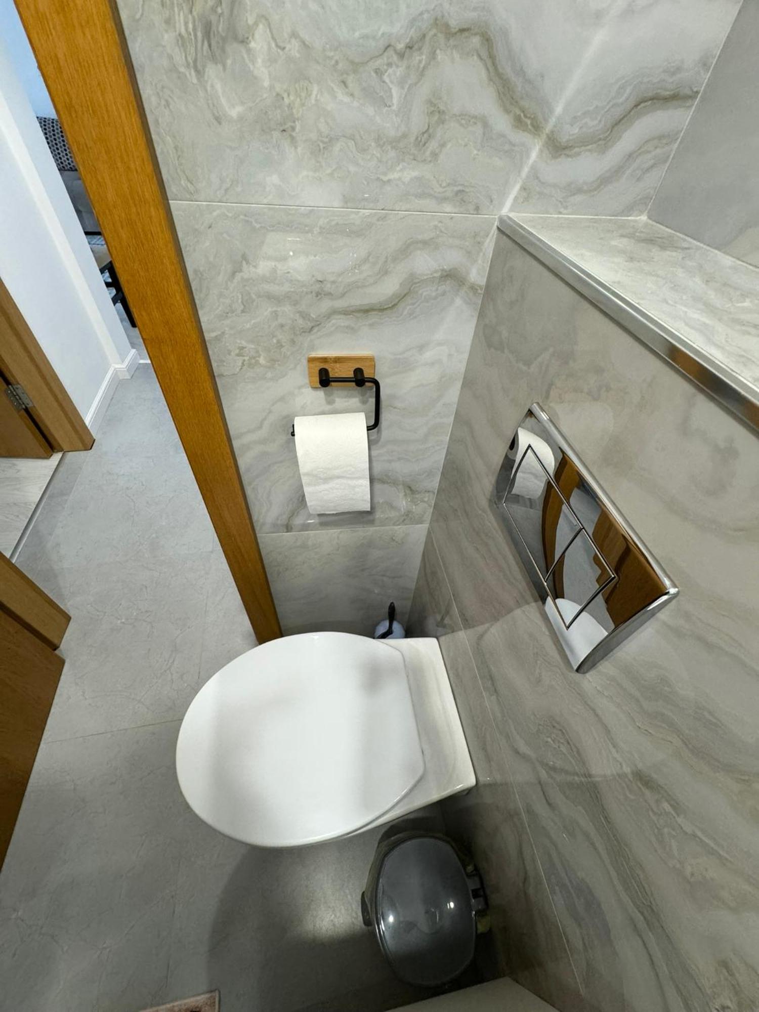 Apartament Central Ramnicu Valcea Bagian luar foto