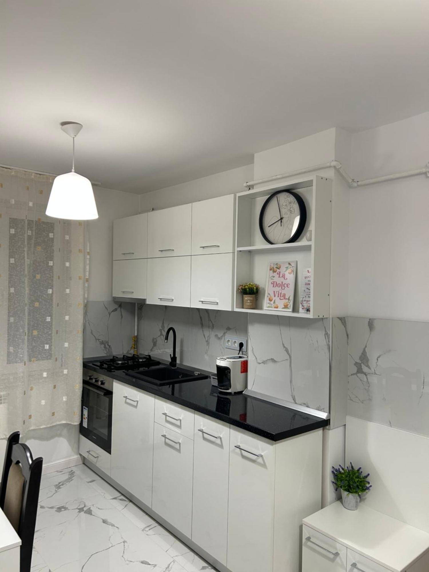 Apartament Central Ramnicu Valcea Bagian luar foto